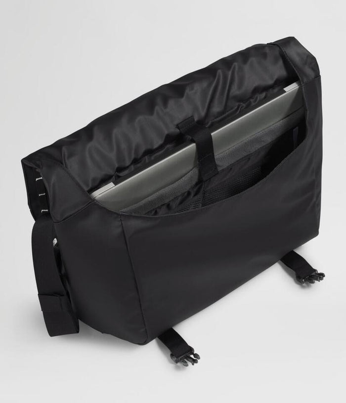 Base Camp™ Voyager Messenger Bag