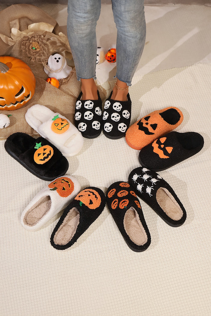 Black Halloween Pumpkin Print Plush Slippers ๐บ๐ธ