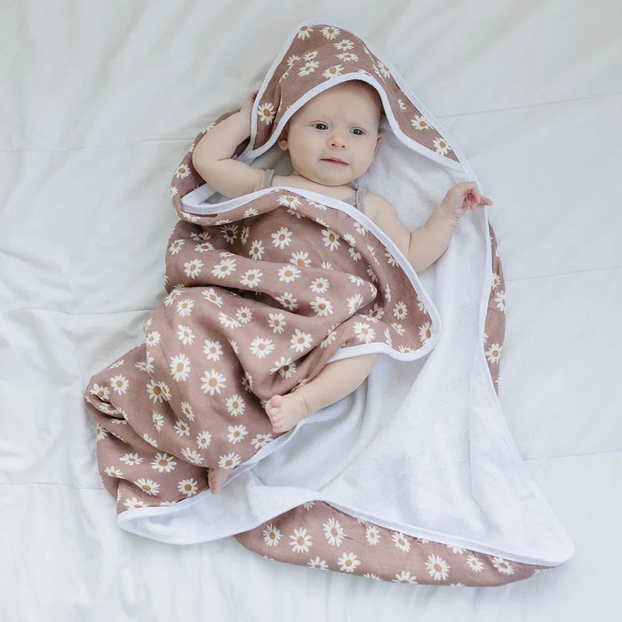 Daisy Dream Hooded Towel