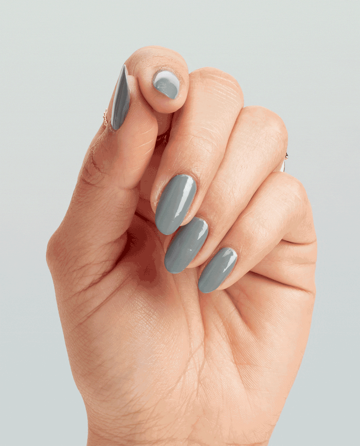 OPI Lacquer - Suzi Talks With Her Hands