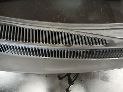 05-10 Grand Cherokee Windshield Dash Defroster Cowl Grille Trim Set 55156852ag