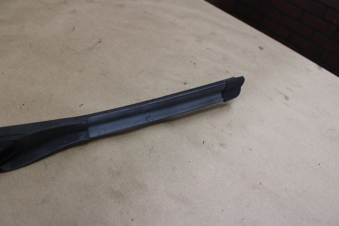 05-10 Jeep Grand Cherokee Front Windshield LH RH Wiper Arm Set Pair Left Right