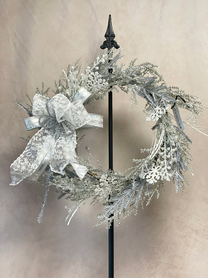 20" Frozen In Time Wreath