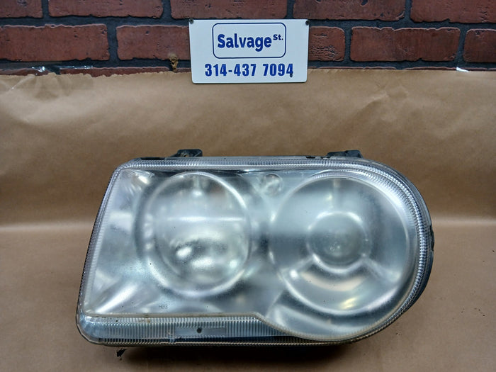 2005-2010 Chrysler 300 SRT8 Driver LH Side Headlight Lamp Assembly