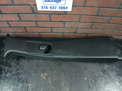 2011-2015 Jeep Grand Cherokee Passenger RH B Pillar Molding 1gt14dx9ae