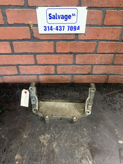 2012-2020 Jeep Grand Cherokee SRT Engine Mounting Bracket OEM 53021371AB