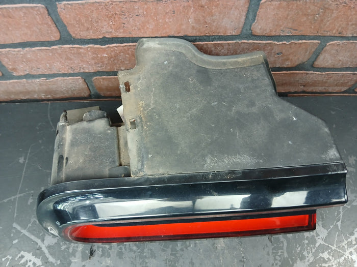 2015-2023 Dodge Challenger Rear Driver LH Side Tail Light Assembly 68174069ae