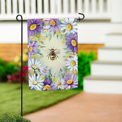 Buzzing Around Garden Flag