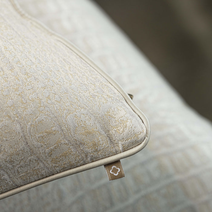 Celso de Lemos Luxe Bed Coverings