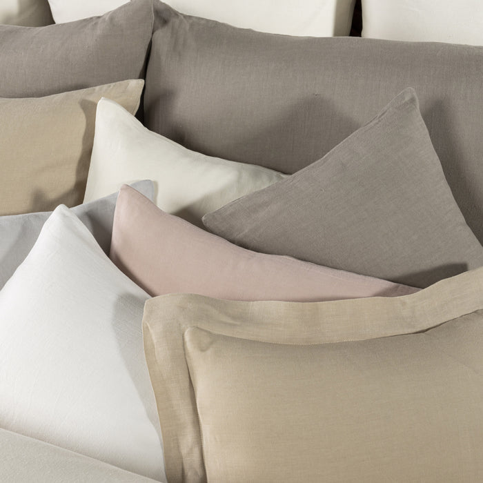 Celso de Lemos Moon Bed Linens