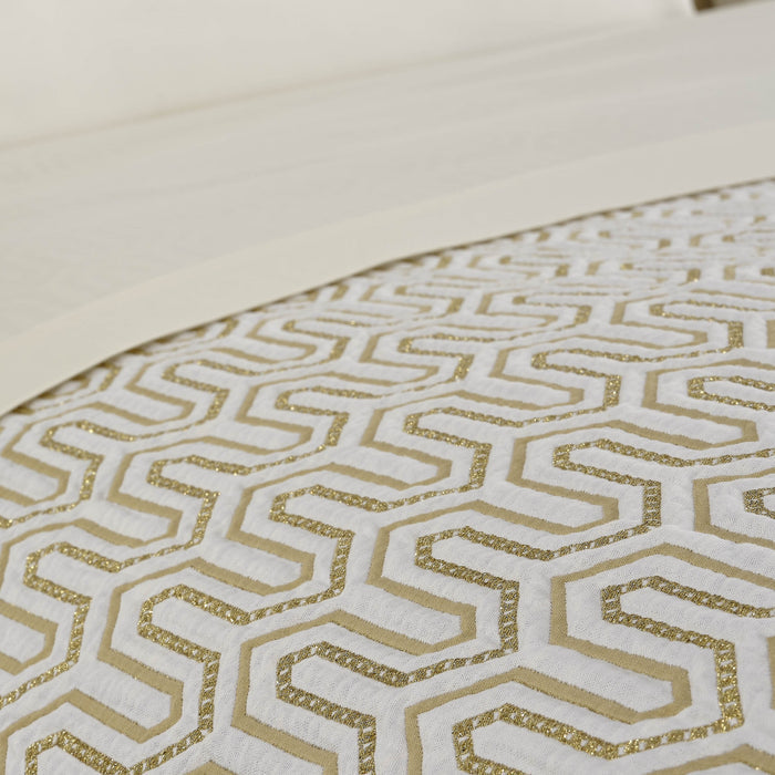 Celso de Lemos Vendôme Bed Coverings