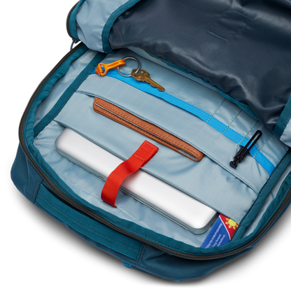 Chiquillo 26L Backpack | Abyss
