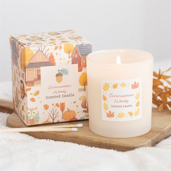 Cinnamon Woods Scented Candle 🇬🇧