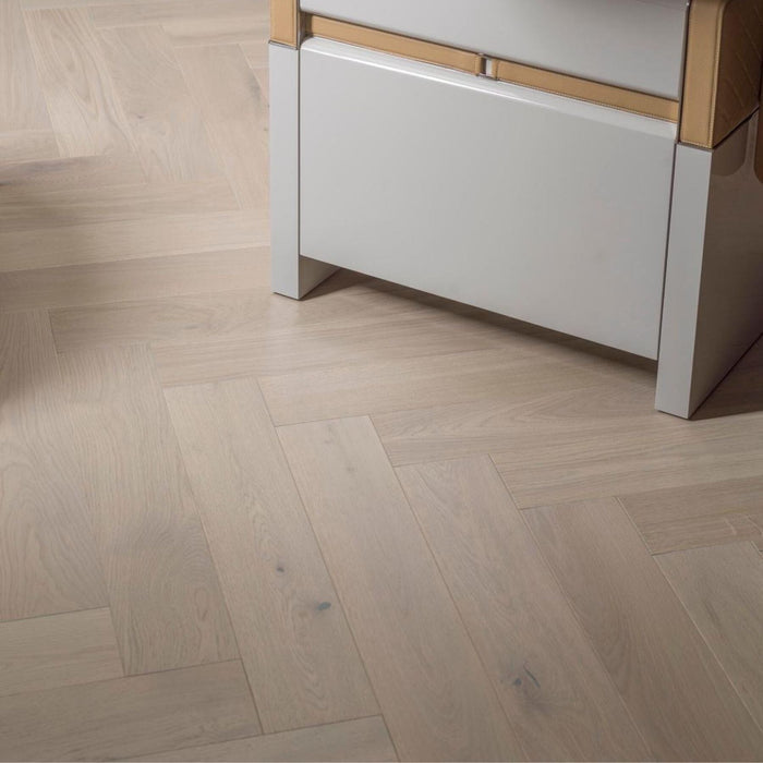 Classic 1L Herringbone Grey 13x72.5 Wood Flooring L'Antic Colonial by Porcelanosa