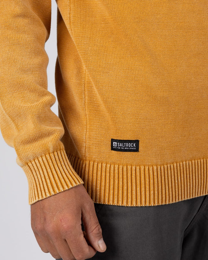 Coombe Mens Knitted Jumper in Yellow