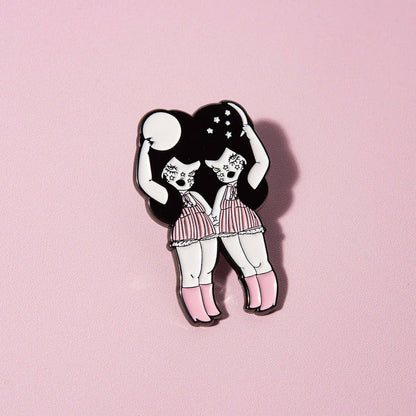Cósmica Gemini Pin
