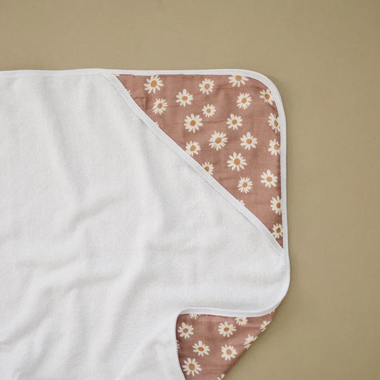 Daisy Dream Hooded Towel