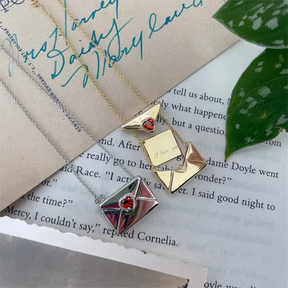 Envelope Heart Necklace 🇬🇧