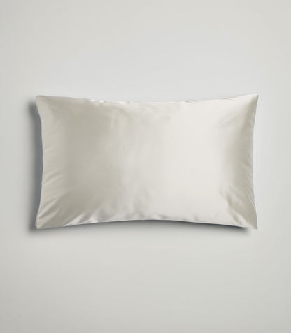 100% Pure Silk Essential Pillowslip with invisible zip closure in Natural White