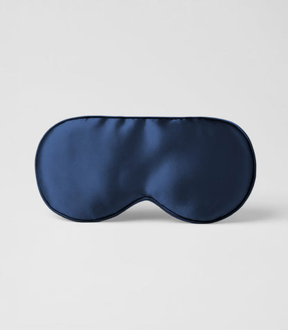 Essential Sleep with Silk Gift Set