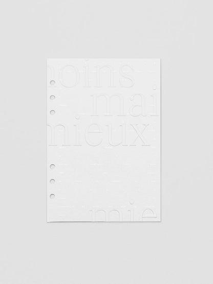 Essentialism Dashboard Duo reading "moins mai mieux" in size A5.