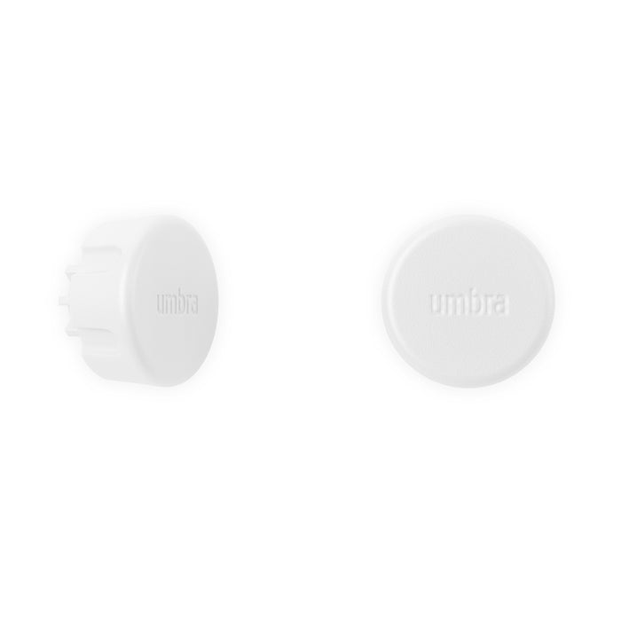 | color: White