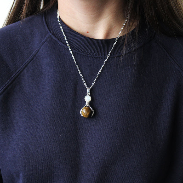 Gemstone Healing Hands Pendant - Rose Quartz 🇬🇧