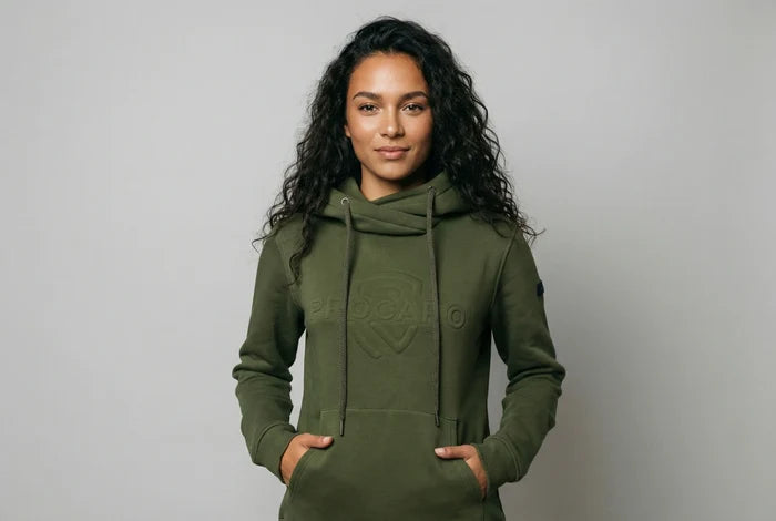 Hoodie Ari oliv