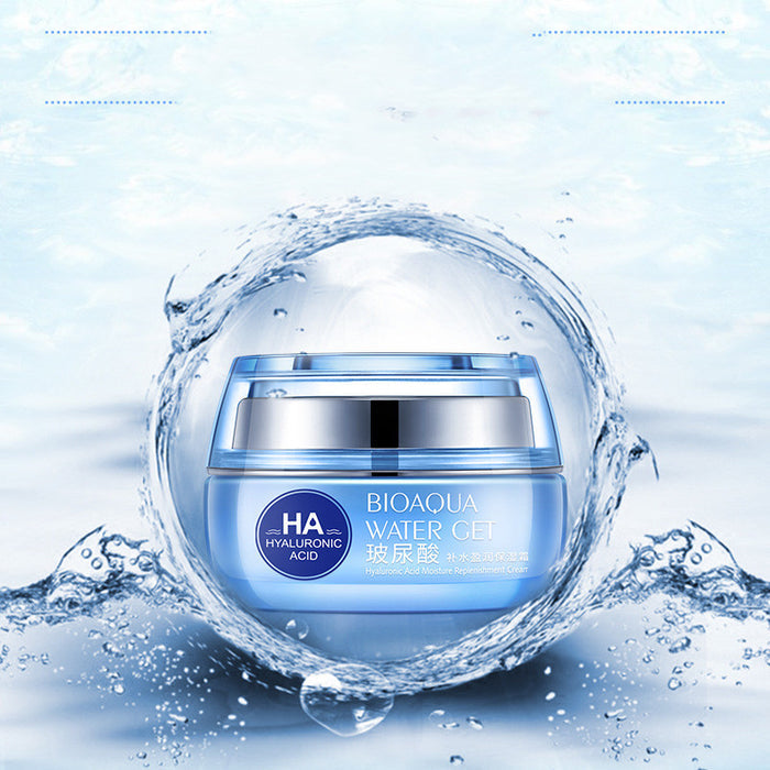 🌿HydraGlow Water Cream – Lightweight Face Moisturizer for Deep Hydration & Soft Radiant Skin