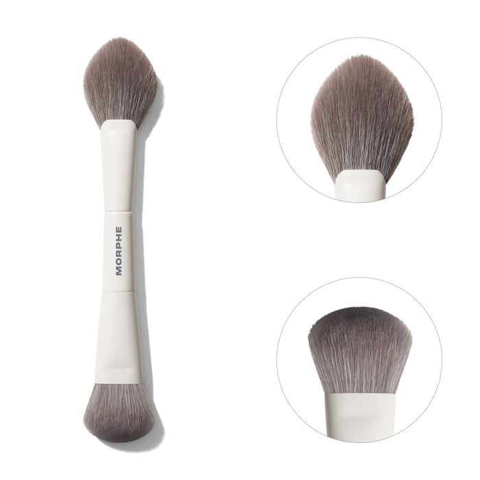 M200 DUAL-ENDED BLUSH BRUSH close up