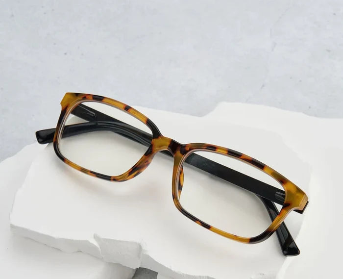 Memphis Blue Light Reading Glasses by Peepers: Tokyo Tortoise