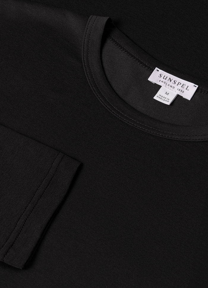 Men's Classic Long Sleeve T-shirt in Black