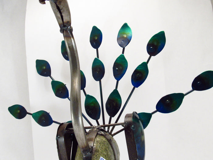 Metal/Rock wind Rocking Peacock Yard Ornament Caminorealimports.com