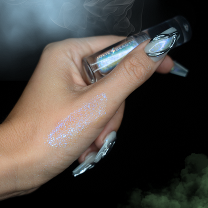 MULTICHROME LIQUID EYESHADOW -ESSENCE