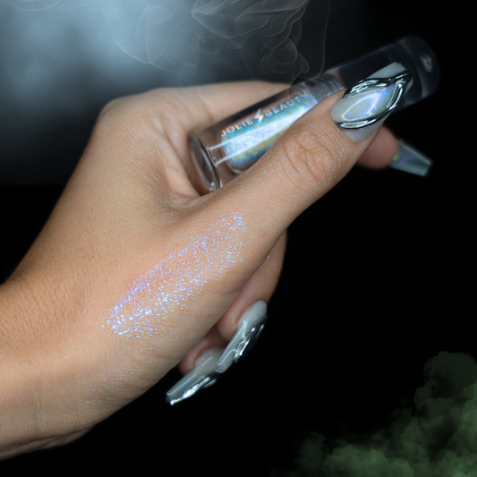 MULTICHROME LIQUID EYESHADOW -ESSENCE