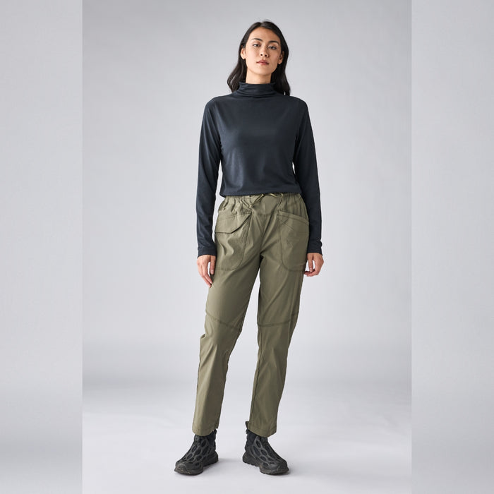 Nivo Long Sleeve Mockneck Top