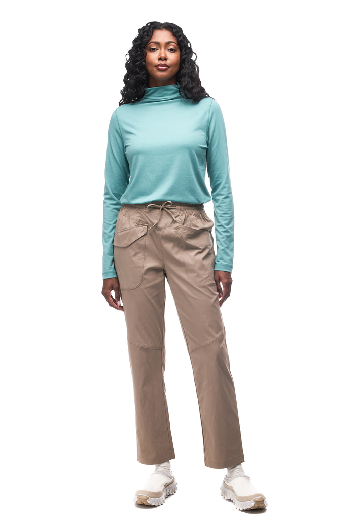 Nivo Long Sleeve Mockneck Top