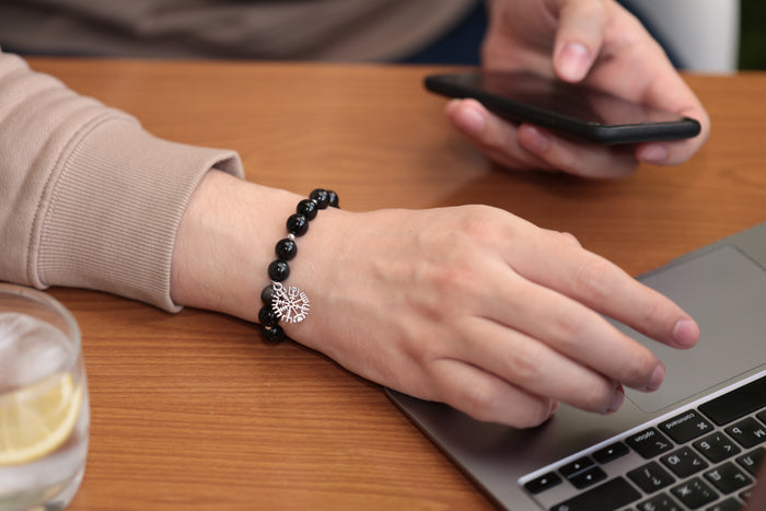 vkngjewelry Bracelet Obsidian and Hematite Viking Bracelet with Silver Vegvisir