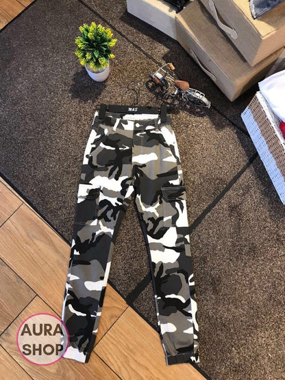 Pantalón militar