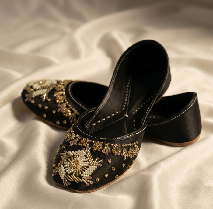 Premium Hand-Crafted Festive Khussa for Women Luxury Traditional Footwear