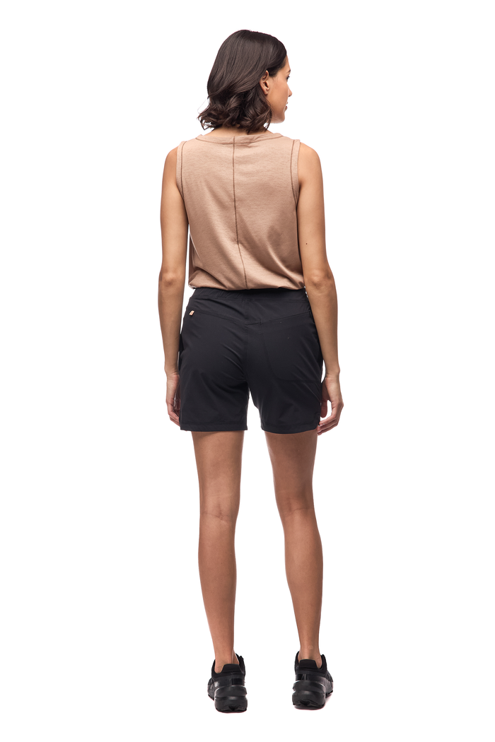Sahra II Woven Stretch 6in. Short