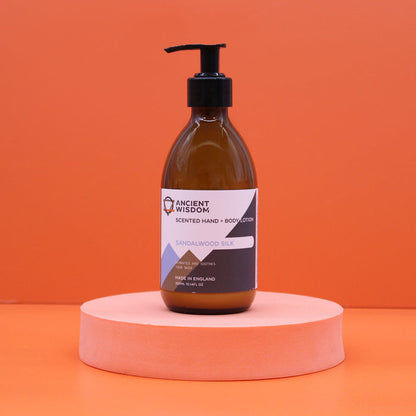 Sandalwood Silk Lotion 300ml 🇬🇧