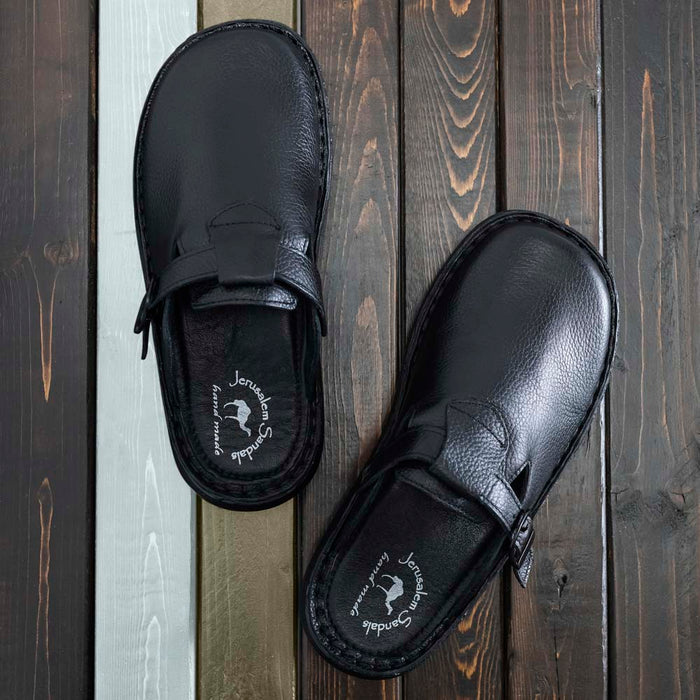 Sawyer - Leather Clog-Toe Sandal | Black