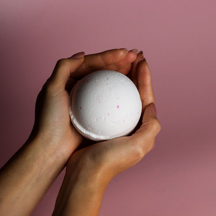 Set of 3 Coconut Dream Bath Bombs 🇬🇧