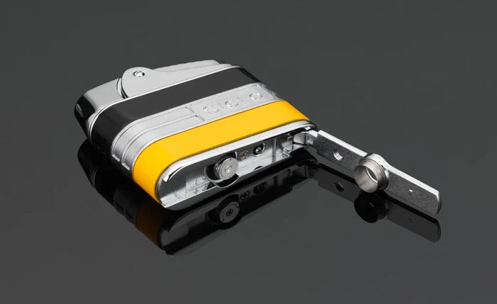 Siglo Black and Yellow Retro II Lighter - 100.10964