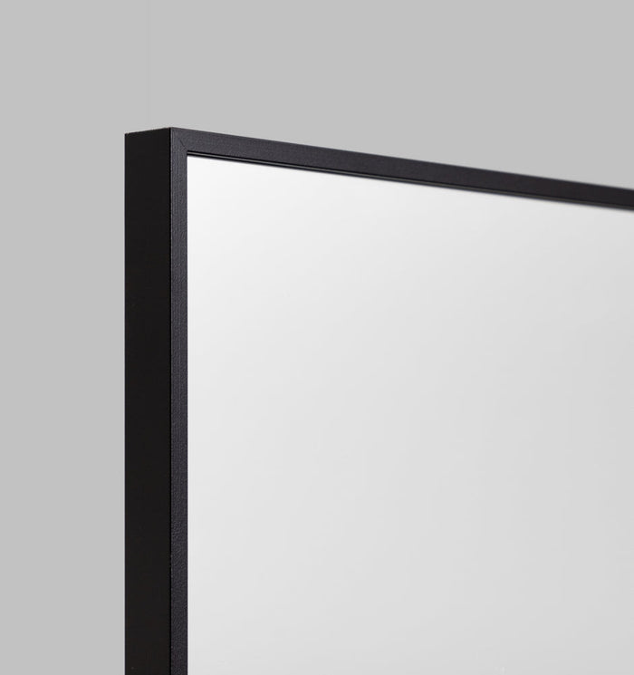 Simplicity Standing Black