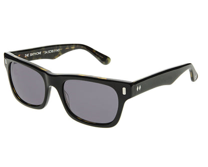 Sixty-One Black + Blonde Tort / Smoke Lenses
