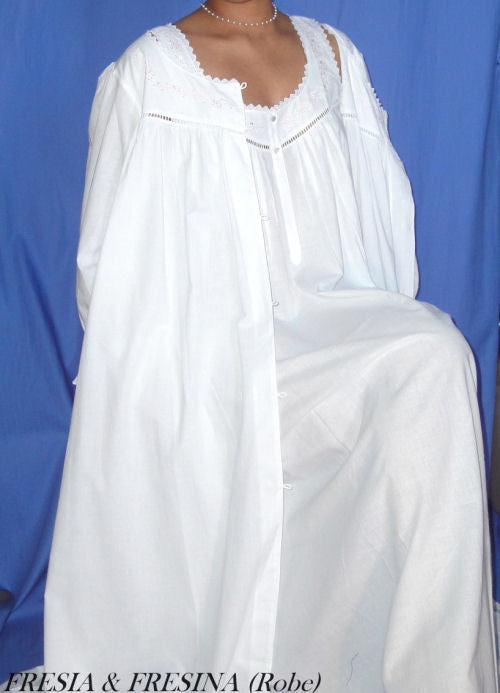 Thea Fresina Long Sleeve 53" Robe