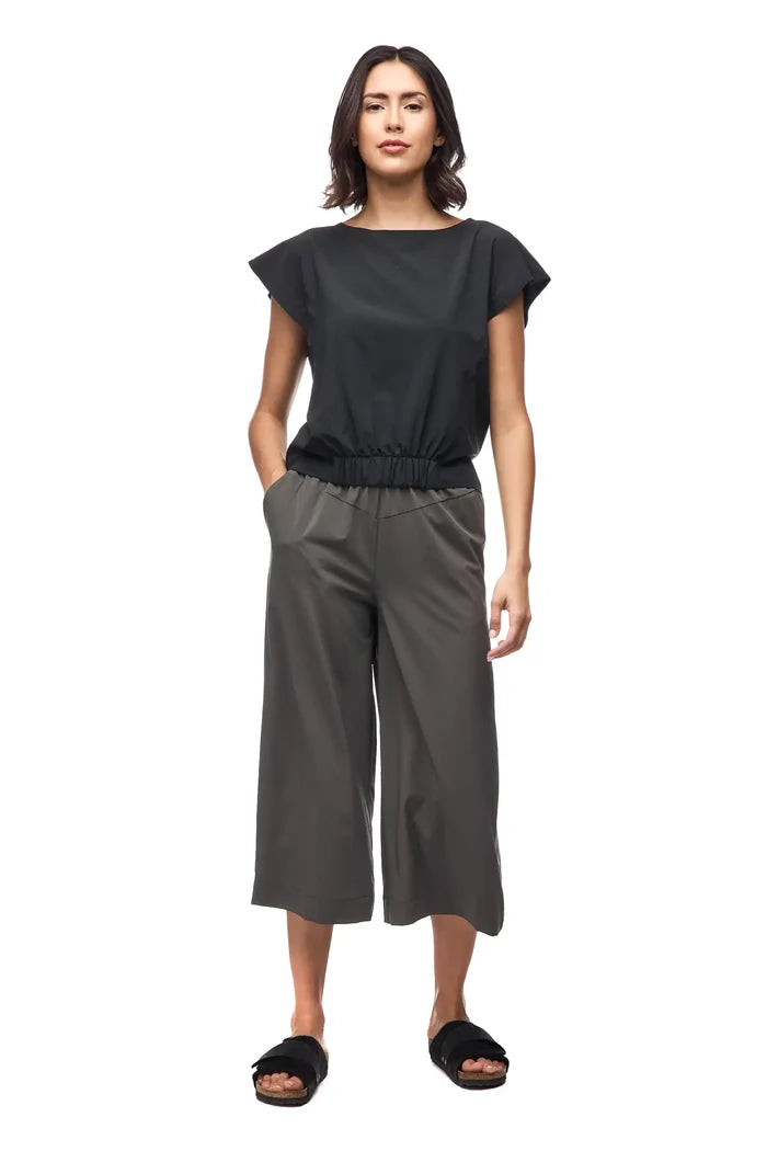 Udara Light Woven Top