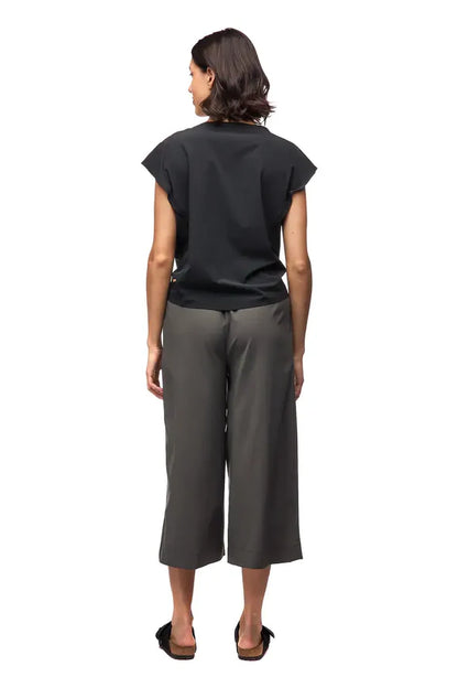 Udara Light Woven Top